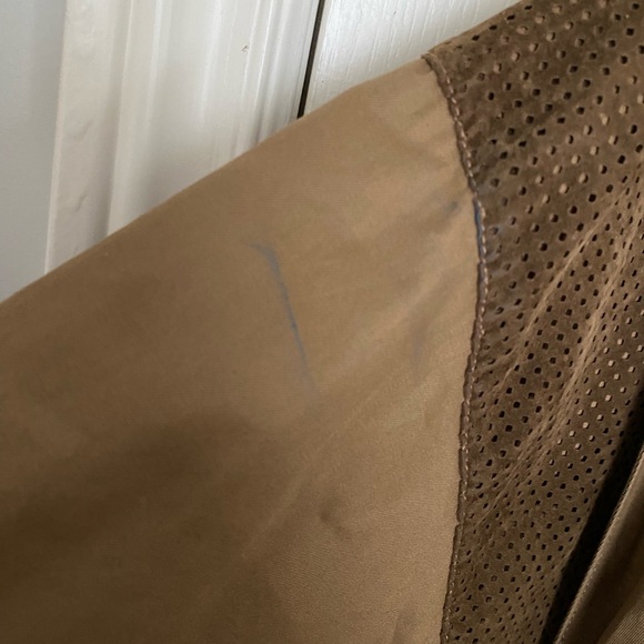 Louis Feraud Trench with perforated velour detailing - Picture 2 of 9